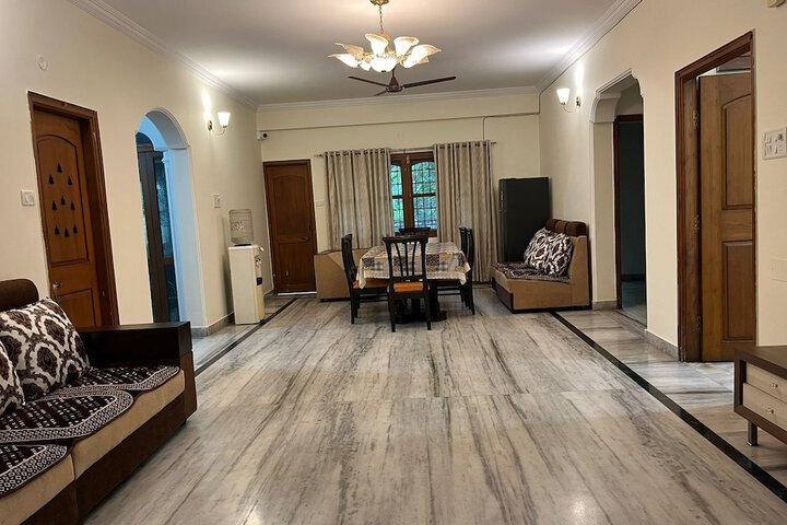 Room 11 of 22
