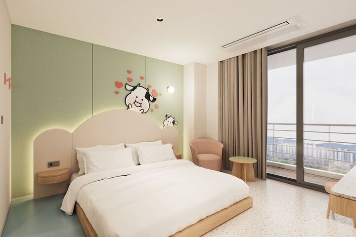 Room 15 of 107