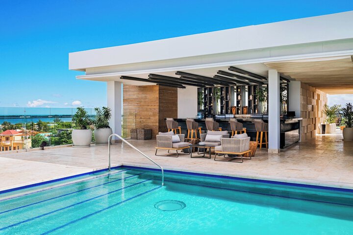Pool 53 of 114