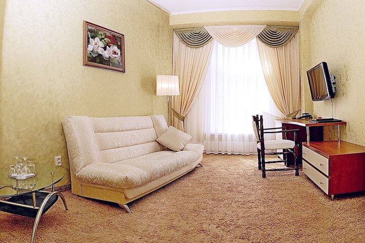 Room 57 of 81