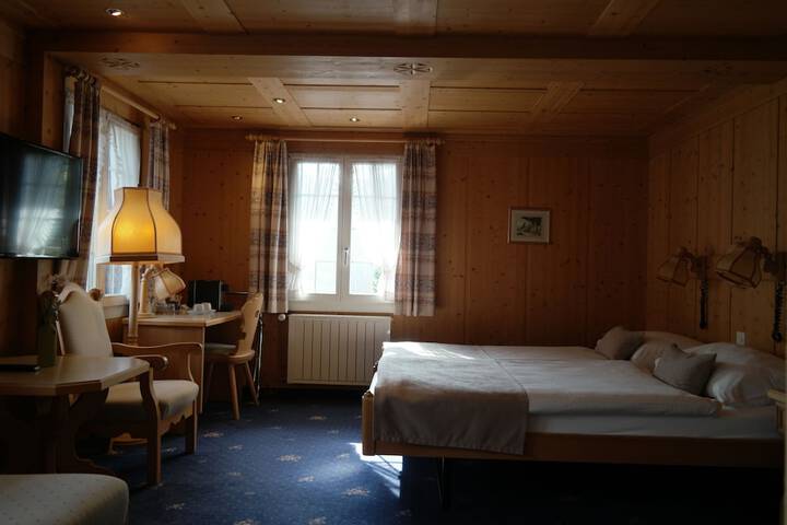 Room 21 of 65