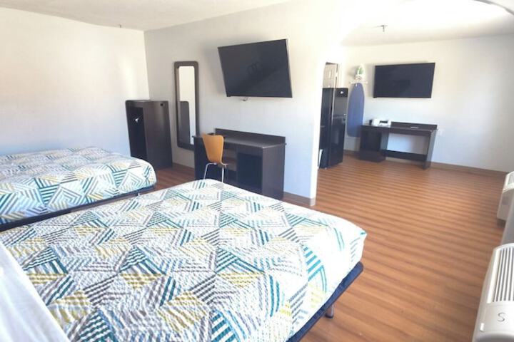 Room 10 of 23