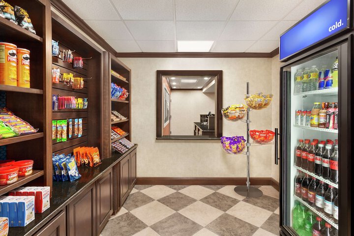 Snack bar