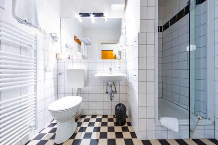 Clean Restrooms