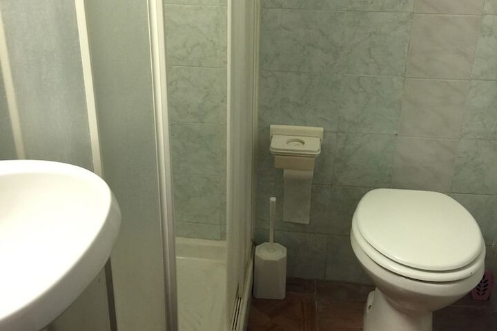 Clean Restrooms