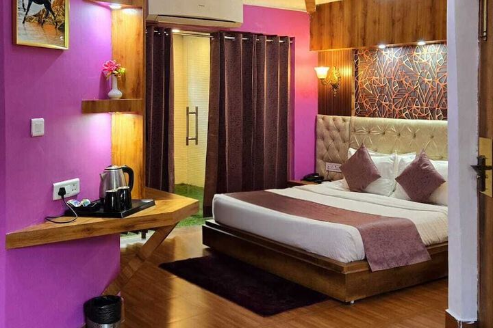 Onyx Hotel Corbett