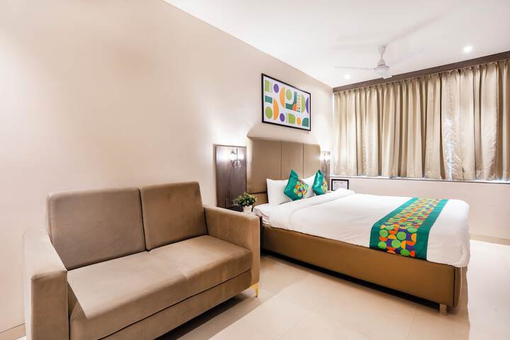 Room 14 of 34
