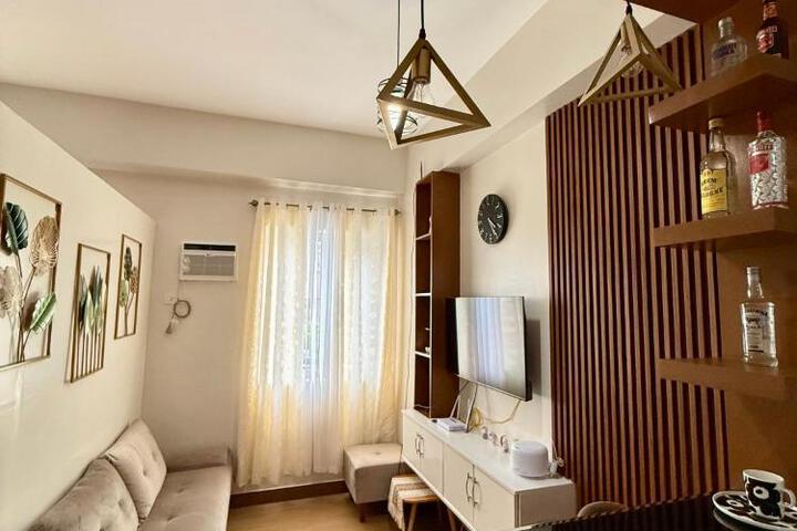 Kaunis Hive Hope Residences