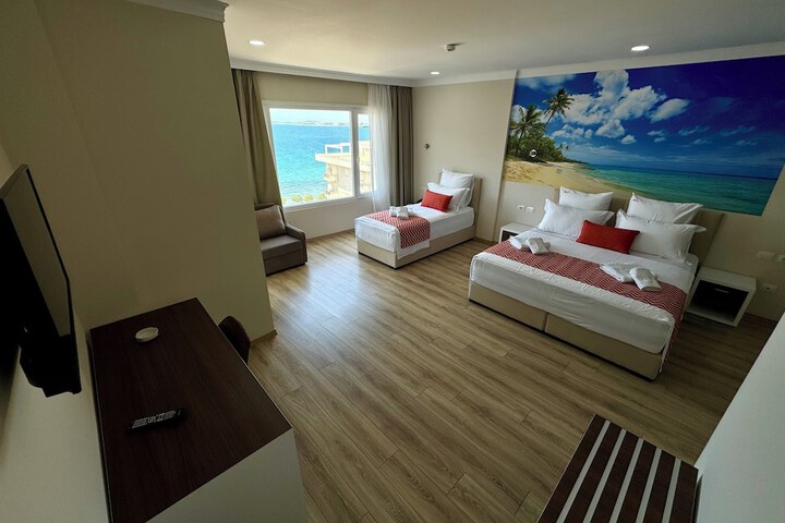 Room 22 of 191