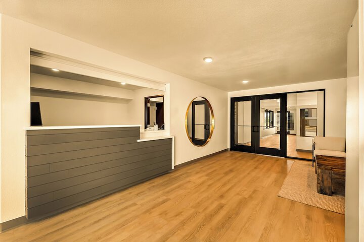 LivAway Suites Phoenix-Surprise in Surprise, AZ