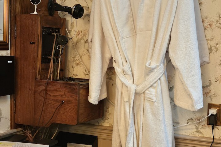 Hotel Interior 8 of 95