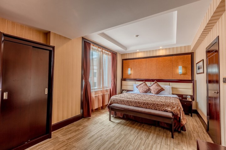 Room 18 of 55