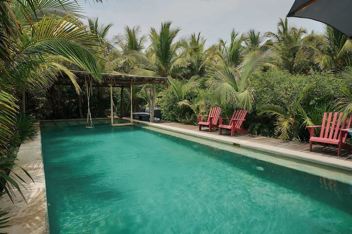 Pool 66 of 137
