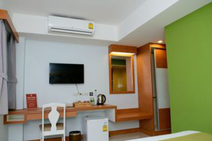Room 5 of 26