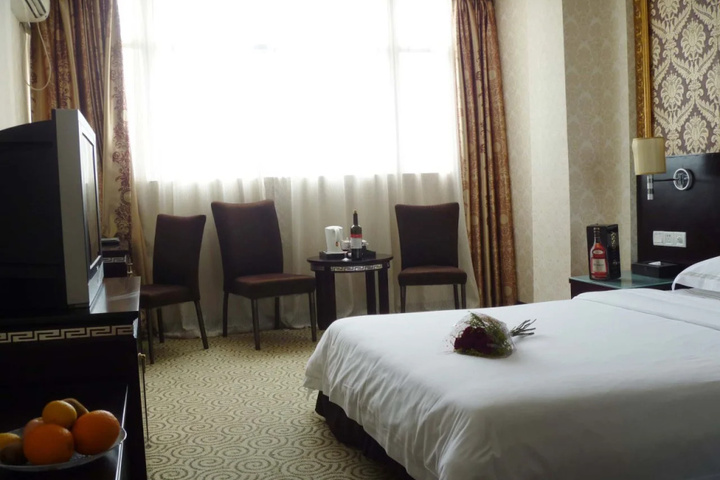 Room 7 of 45