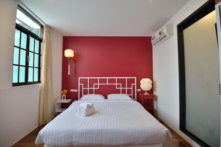 Room 22 of 46