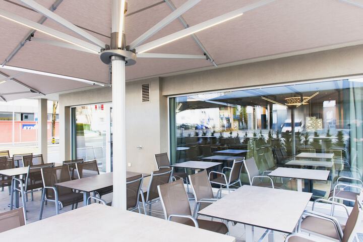Sundeck 25 of 29