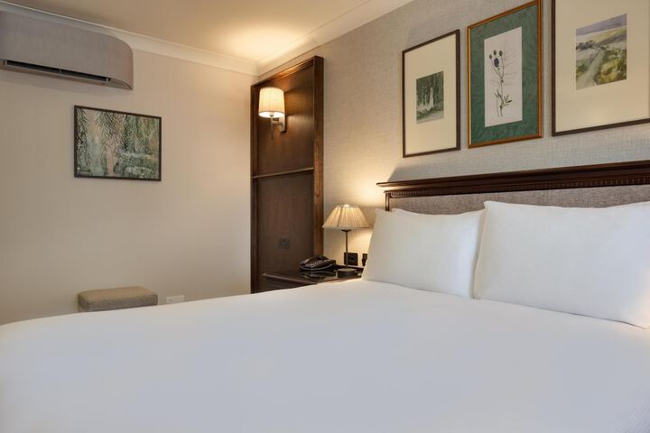 Room 45 of 156