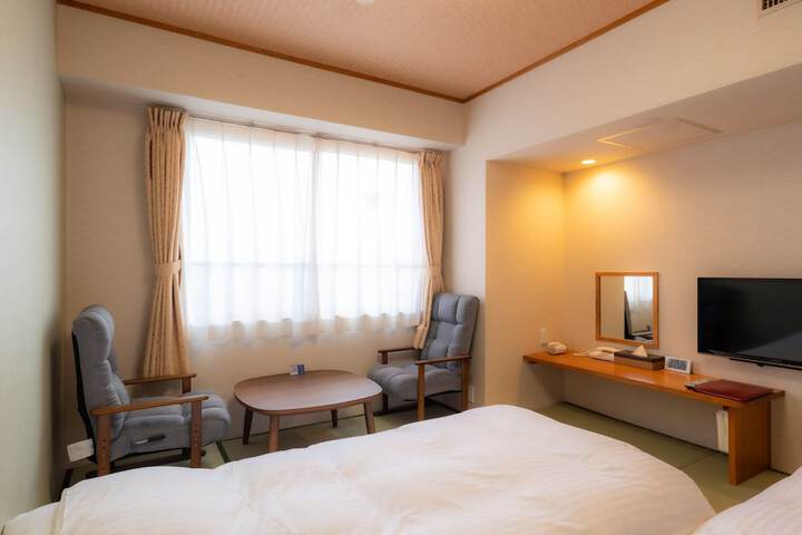 Room 20 of 114