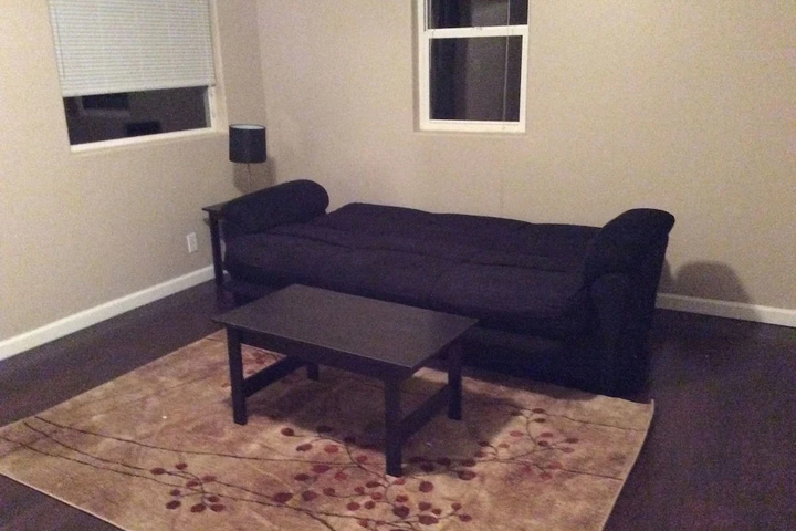 Room 6 of 7