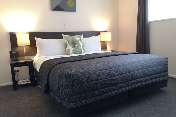 Room 15 of 76
