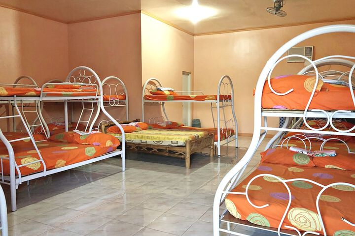 Room 3 of 54