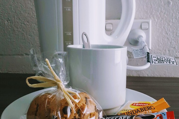 Breakfast/Coffee Service 17 of 32
