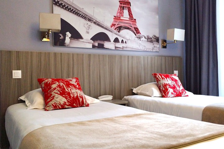 Room 15 of 75