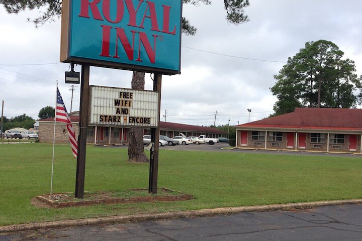 Hotel 27 of 37