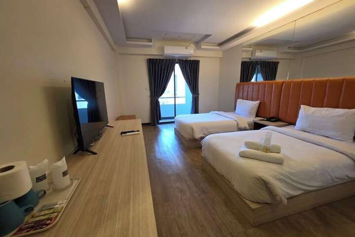 Room 29 of 79
