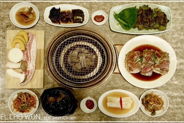 Dining 98 of 127