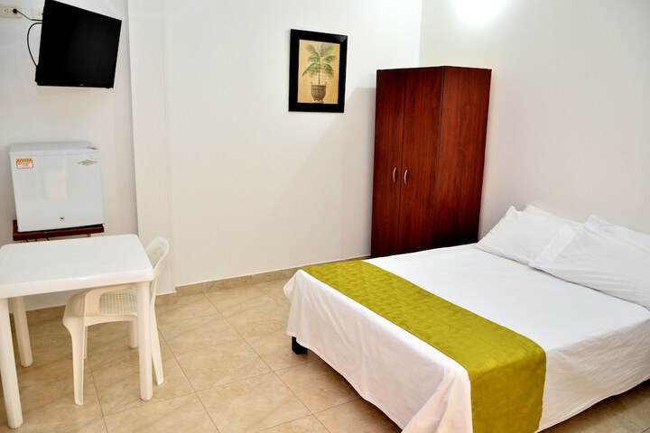 Room 15 of 40