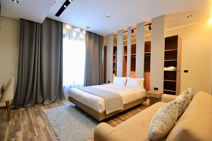 Room 58 of 147