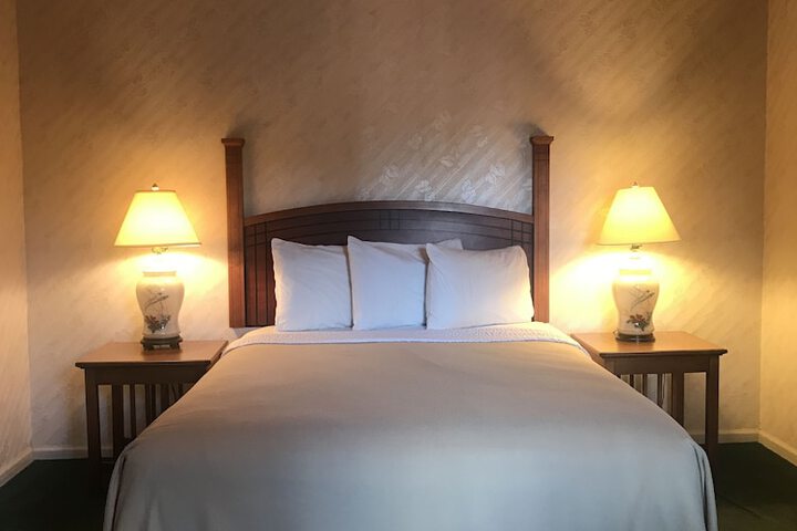 Room 35 of 88