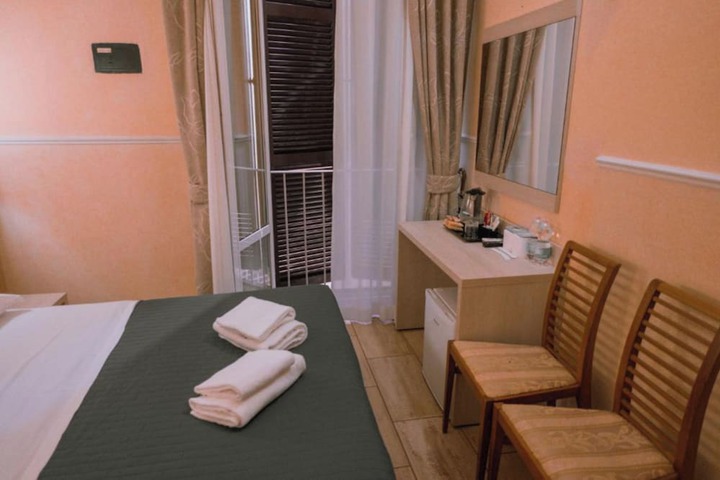 Room 40 of 73