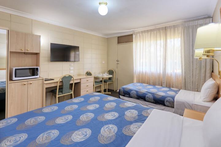 Room 14 of 51