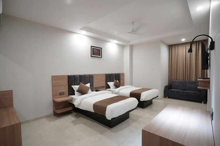 Room 16 of 69