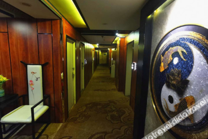 Hotel Interior 11 of 26