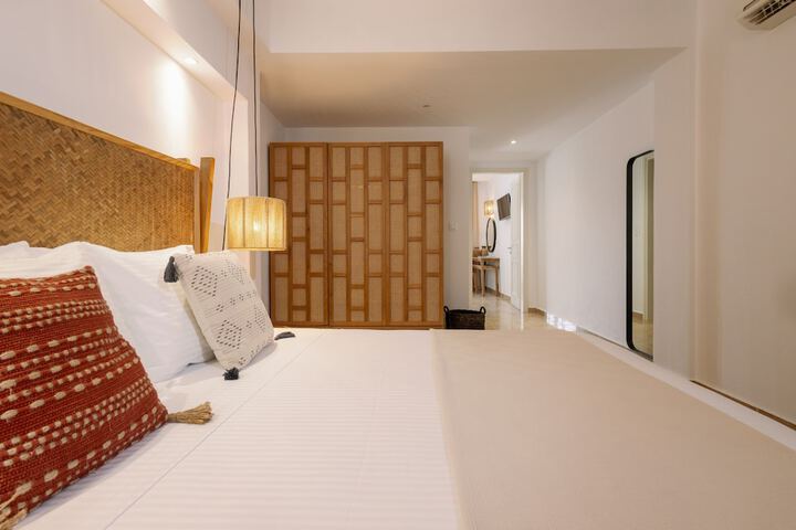 Room 63 of 130