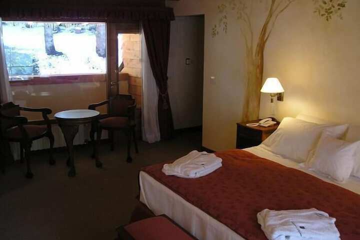 Room 14 of 44