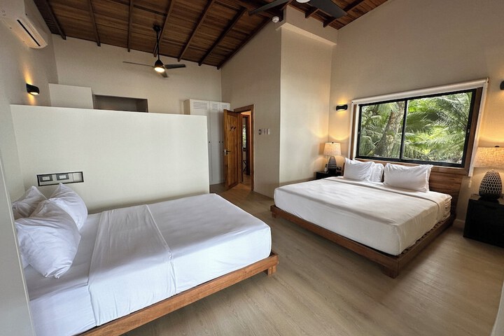 Room 7 of 36