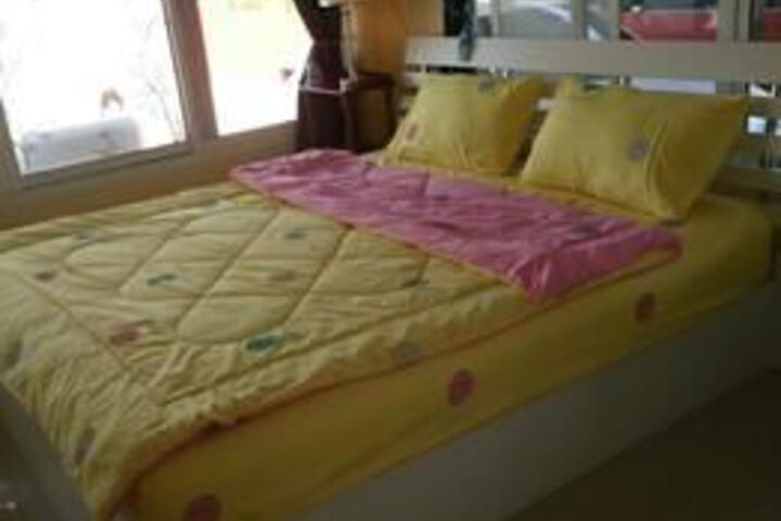 Room 11 of 25