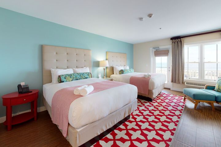 Room 40 of 80