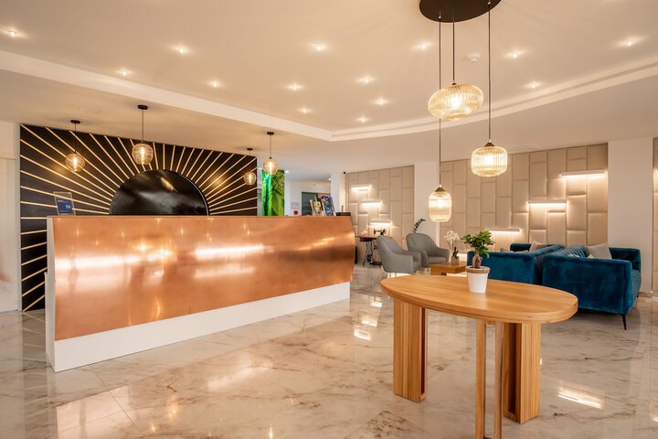Hotel Interior 7 of 157