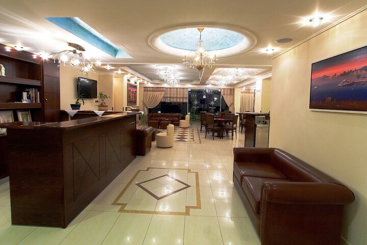Hotel Interior 4 of 67