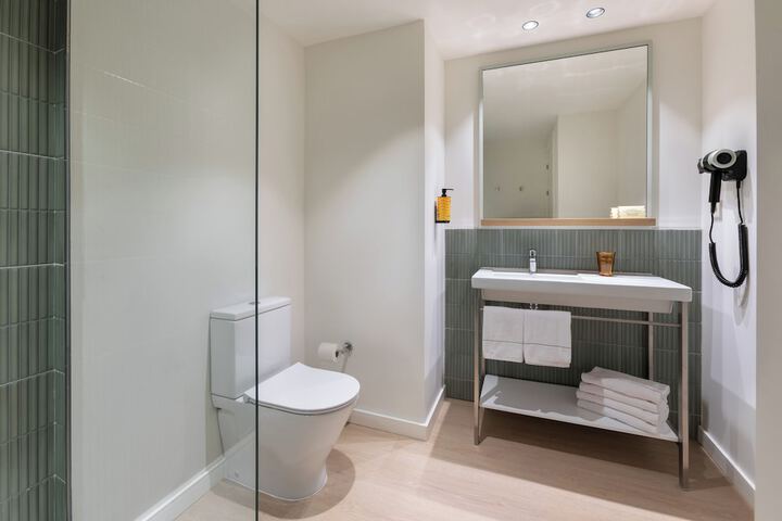 Bath Interior