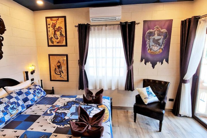 Room 11 of 45