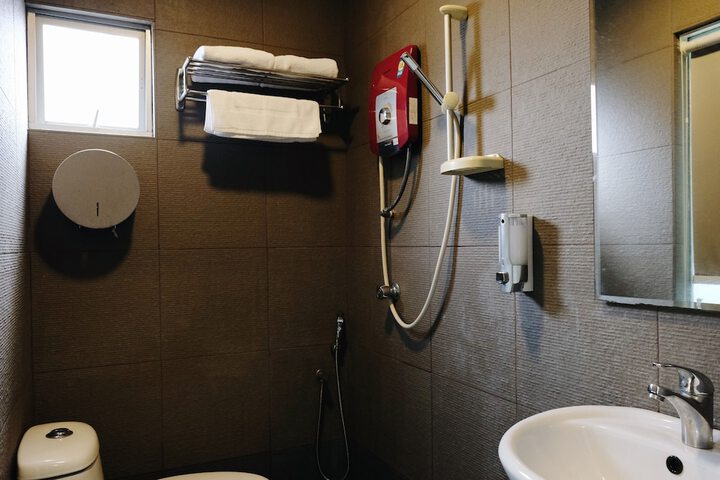 Clean Restrooms