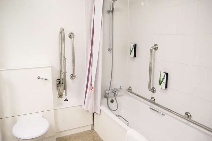 Room 7 of 22