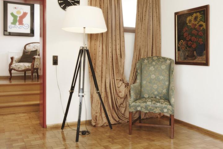 Room 33 of 60